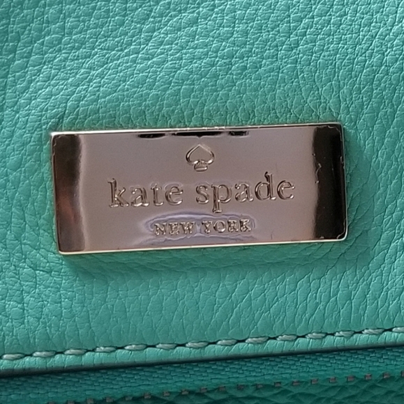 Gorgeous Authentic Kate Spade Leather Crossbody - Picture 2 of 16